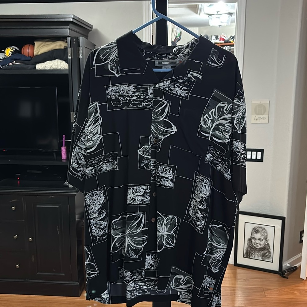 Quicksilver button down